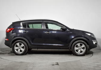 Подержанный автомобиль Kia Sportage 2013 года (4 фото)