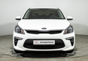 Подержанный автомобиль Kia Rio Sedan 2018 года (2 фото)