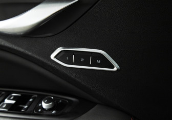 Подержанный автомобиль Geely Tugella 2023 года (16 фото)