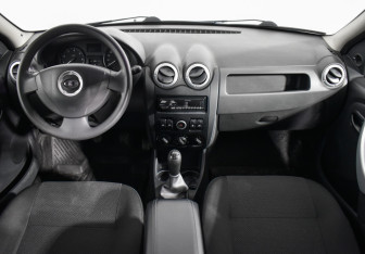 Подержанный автомобиль LADA (ВАЗ) Largus Wagon 2014 года (13 фото)