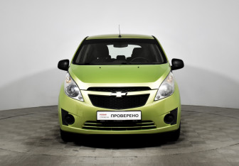 Подержанный автомобиль Chevrolet Spark 2013 года (2 фото)