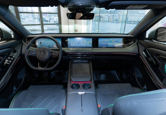 Новый Voyah Free 2025 (18 фото)