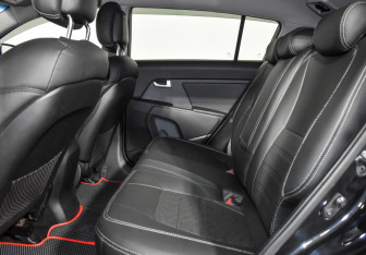 Подержанный автомобиль Kia Sportage 2013 года (13 фото)