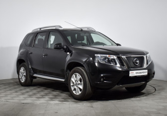 Подержанный автомобиль Nissan Terrano 2019 года (3 фото)