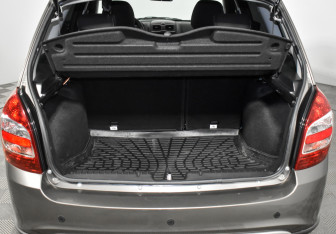 Подержанный автомобиль LADA (ВАЗ) Granta Wagon 2025 года (19 фото)