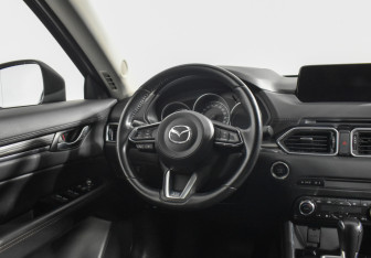 Подержанный автомобиль Mazda CX-5 2019 года (14 фото)