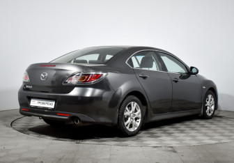 Подержанный автомобиль Mazda 6 Sedan 2010 года (5 фото)