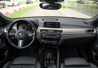 Подержанный автомобиль BMW X2 2021 года (13 фото)