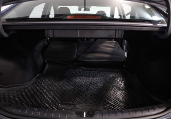 Подержанный автомобиль Hyundai Solaris Sedan 2019 года (25 фото)