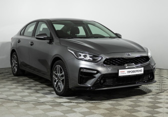 Подержанный автомобиль Kia Cerato Sedan 2020 года (3 фото)
