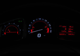 Подержанный автомобиль Citroen DS5 2012 года (28 фото)