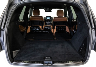 Подержанный автомобиль Mercedes-Benz GLE 2015 года (38 фото)