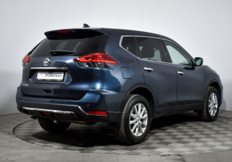 Подержанный автомобиль Nissan X-Trail 2019 года (5 фото)