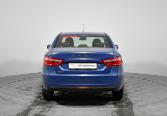 Подержанный автомобиль LADA (ВАЗ) Vesta Sedan 2016 года (6 фото)