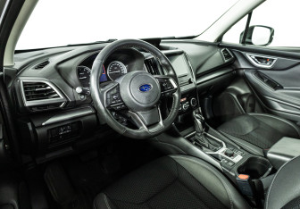 Подержанный автомобиль Subaru Forester Suv 2021 года (11 фото)