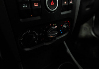 Подержанный автомобиль LADA (ВАЗ) Largus Wagon 2014 года (15 фото)