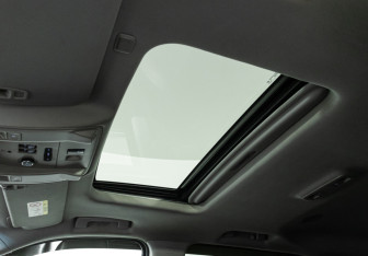 Подержанный автомобиль Chevrolet Tahoe 2016 года (17 фото)