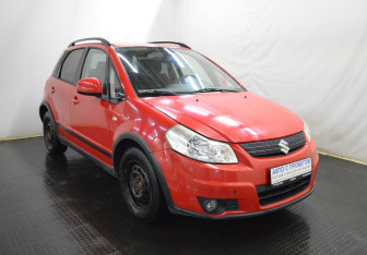 Подержанный автомобиль Suzuki SX4 Hatchback 2008 года (3 фото)