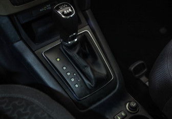 Подержанный автомобиль Skoda Yeti 2016 года (16 фото)
