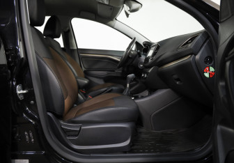 Подержанный автомобиль LADA (ВАЗ) Vesta Wagon 2020 года (21 фото)
