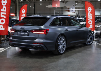 Подержанный автомобиль Audi A6 Wagon 2018 года (7 фото)