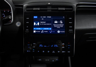 Подержанный автомобиль Hyundai Tucson 2021 года (13 фото)