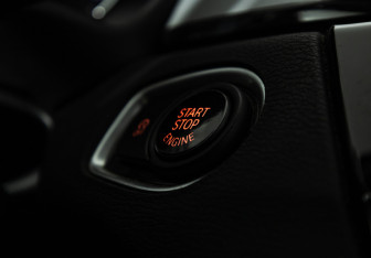 Подержанный автомобиль BMW X1 2019 года (15 фото)