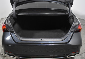 Подержанный автомобиль Toyota Avalon 2022 года (22 фото)