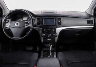 Подержанный автомобиль SsangYong Actyon 2012 года (10 фото)