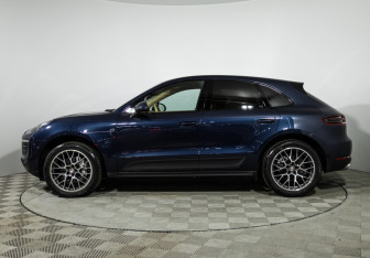 Подержанный автомобиль Porsche Macan 2015 года (8 фото)