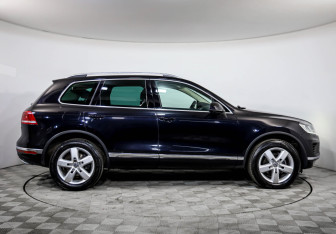 Подержанный автомобиль Volkswagen Touareg 2016 года (4 фото)
