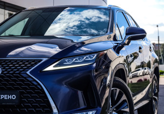 Подержанный автомобиль Lexus RX 2019 года (2 фото)