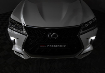 Подержанный автомобиль Lexus LX 2020 года (36 фото)