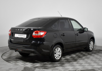 Подержанный автомобиль LADA (ВАЗ) Granta Liftback 2022 года (5 фото)