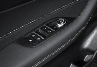 Подержанный автомобиль Chery Tiggo 4 2025 года (10 фото)