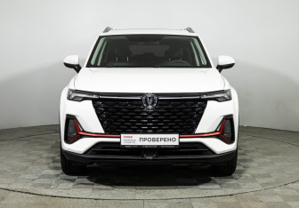 Подержанный автомобиль Changan CS35PLUS 2024 года (2 фото)
