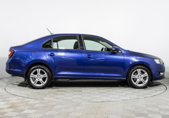 Подержанный автомобиль Skoda Rapid Liftback 2019 года (4 фото)