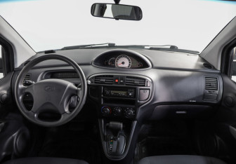 Подержанный автомобиль Hyundai Matrix 2008 года (9 фото)