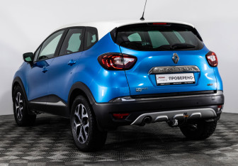 Подержанный автомобиль Renault Kaptur 2016 года (7 фото)
