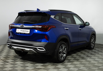 Подержанный автомобиль Kia Seltos 2021 года (5 фото)