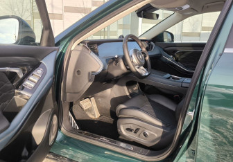 Подержанный автомобиль Voyah Free 2023 года (21 фото)