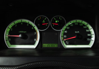 Подержанный автомобиль Chevrolet Aveo Sedan 2007 года (12 фото)