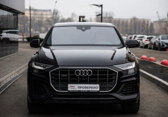 Подержанный автомобиль Audi Q8 2018 года (3 фото)