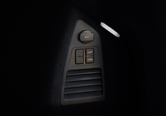 Подержанный автомобиль Volkswagen Touareg 2021 года (33 фото)