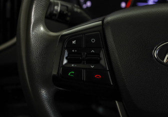 Подержанный автомобиль Hyundai Creta 2020 года (13 фото)