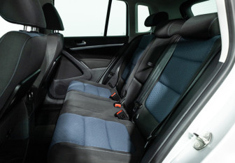 Подержанный автомобиль Volkswagen Tiguan 2013 года (10 фото)