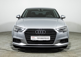Подержанный автомобиль Audi A3 Sedan 2020 года (2 фото)