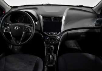 Подержанный автомобиль Hyundai Solaris Sedan 2016 года (14 фото)