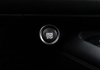 Подержанный автомобиль Haval F7 2022 года (17 фото)