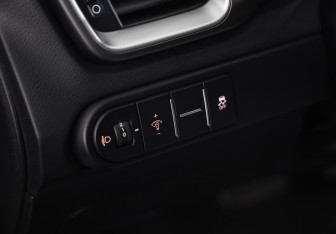Подержанный автомобиль Kia Ceed Hatchback 2019 года (18 фото)